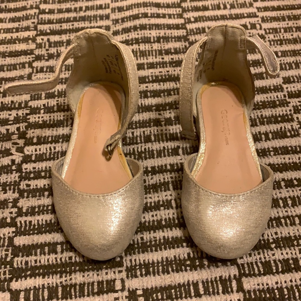 George sparkly silver size 6 girls heel